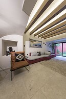 Casa Tonal