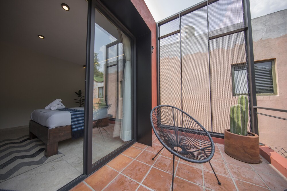 Casa Tonal