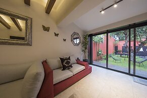 Casa Tonal