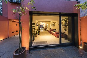 Casa Tonal