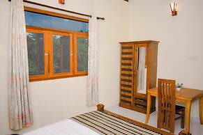 Serene Vista Villa