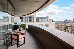 W Edinburgh