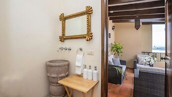 Centro 2BR Home with Rooftop Terrace