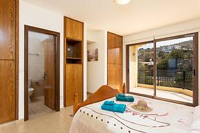 Villa Serena in Pomos