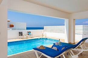 Villa Serena in Pomos