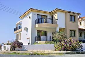 Villa Serena in Pomos