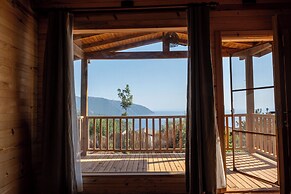 Goat Bungalow and Camping