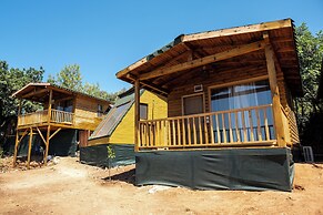 Goat Bungalow and Camping