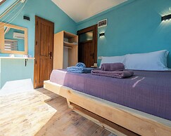 Goat Bungalow and Camping