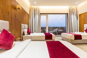Gaurison Hotel&Resort