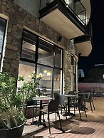 hotel shoshana