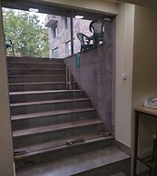 Metro Hostel