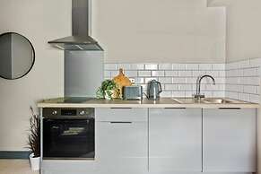 Studio 3, 25 Meriden