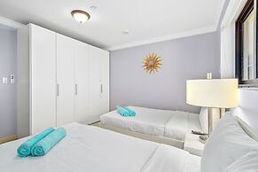 Palm Aruba Condos
