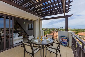 Palm Aruba Condos