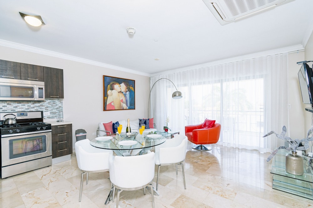 Palm Aruba Condos