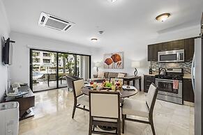 Palm Aruba Condos
