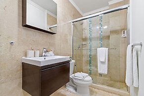 Palm Aruba Condos