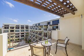 Palm Aruba Condos
