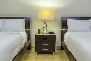 Palm Aruba Condos