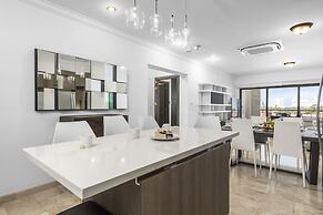 Palm Aruba Condos