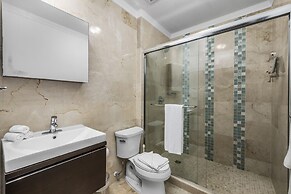 Palm Aruba Condos