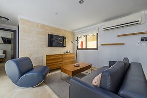 Palm Aruba Condos