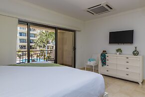 Palm Aruba Condos