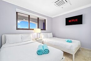 Palm Aruba Condos