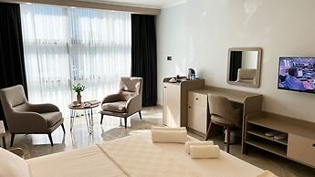 01 Nova Otel