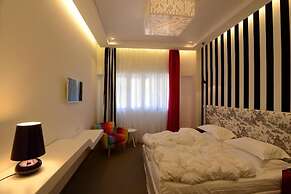 Miramar Hotel Resort & Spa