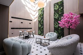 Herzl Boutique