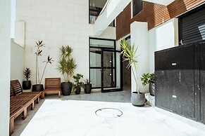 Herzl Boutique