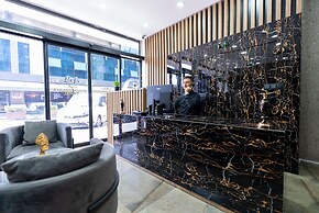 BLACK PALACE HOTEL