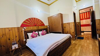 Hotel shimla hills international