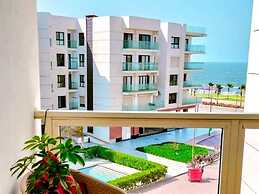 Breathtaking Oceanfront Chalets A Perfect Holiday Destination!