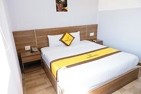 Sonne Hotel