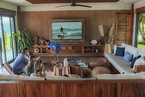 Lamangata Luxury Surf Resort