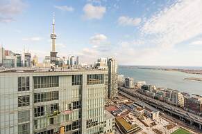 Toronto. 21 Iceboat Ter 48 Floor