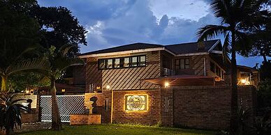 Hornbill Family Suites