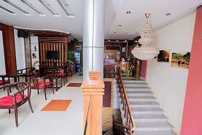 Trieu Vu Hotel & Apartment