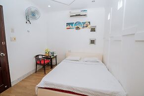 Trieu Vu Hotel & Apartment
