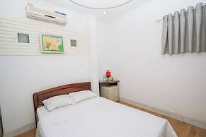 Trieu Vu Hotel & Apartment