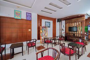 Trieu Vu Hotel & Apartment