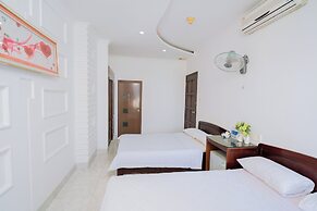 Trieu Vu Hotel & Apartment