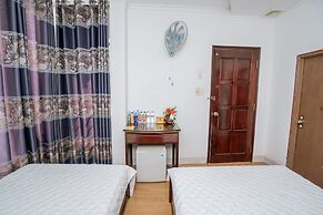 Trieu Vu Hotel & Apartment