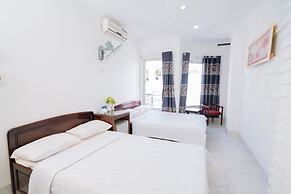 Trieu Vu Hotel & Apartment