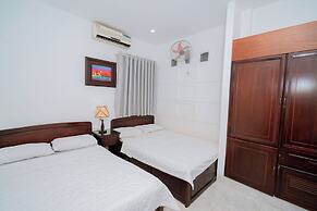 Trieu Vu Hotel & Apartment