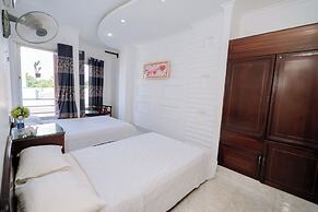 Trieu Vu Hotel & Apartment