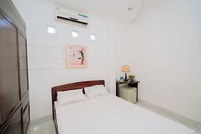 Trieu Vu Hotel & Apartment